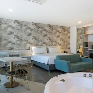 4* Hotel Black Tower Premium